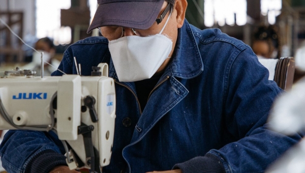 La Fondation de France engagée aux côtés de Résilience pour produire des masques lavables homologués