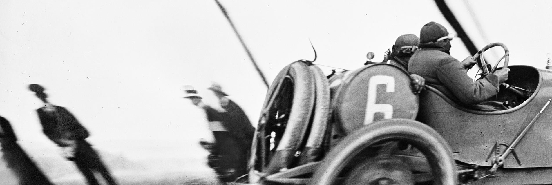 Des photographies de Jacques-Henri Lartigue exposées au ministère de la Culture