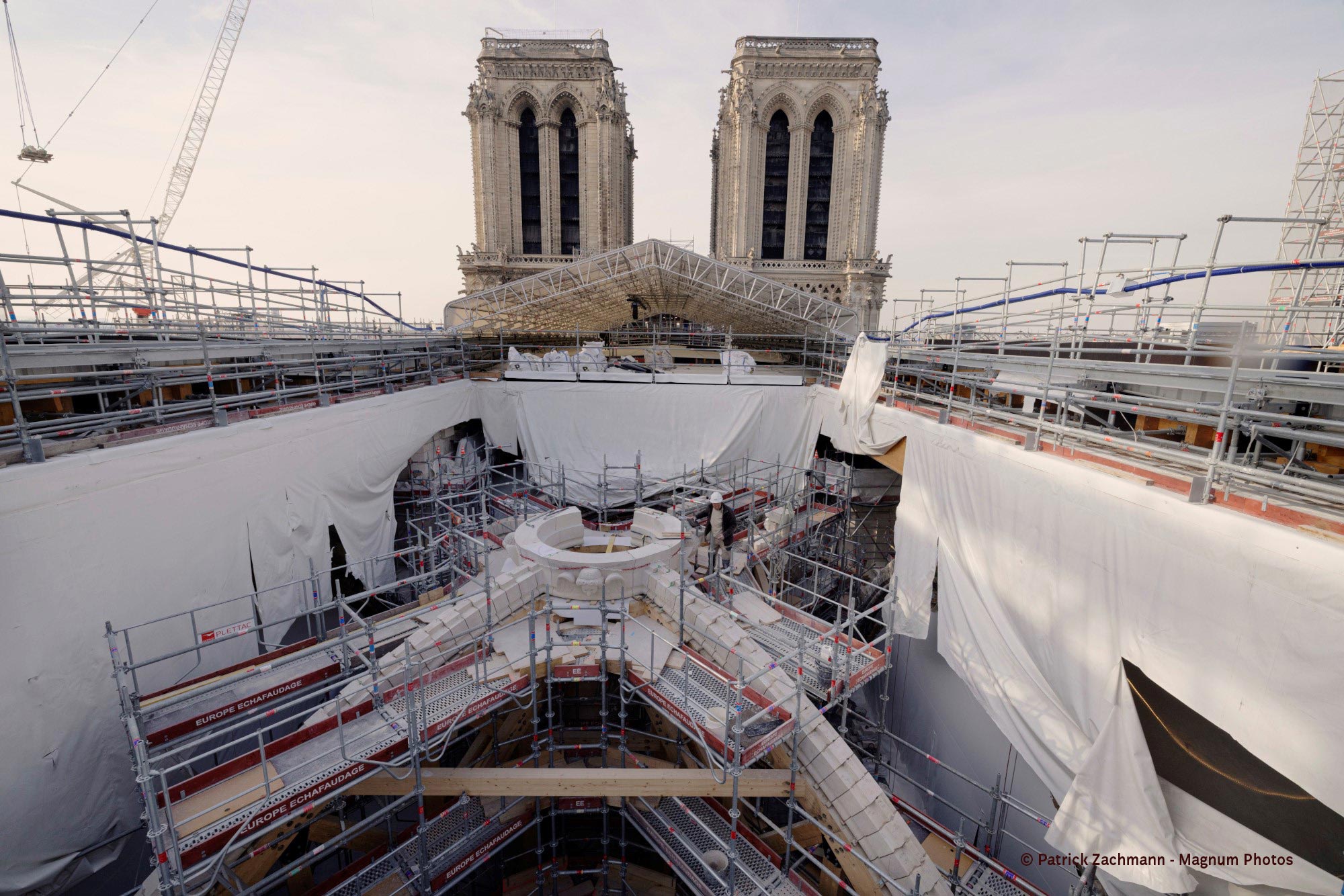 vue du chantier de reconstruction de Notre-Dame de Paris