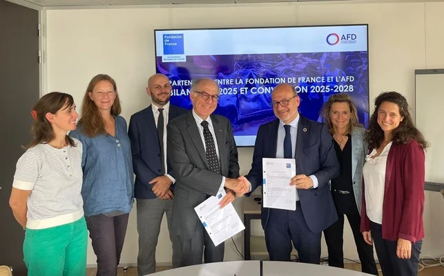 Photo signature convention AFD FDF septembre 2025